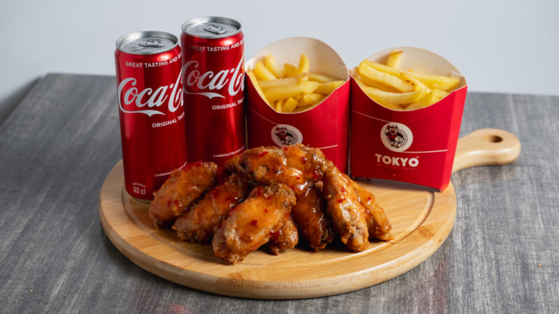 12 glazed wings meal