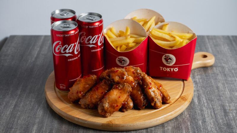 18 glazed wings meal